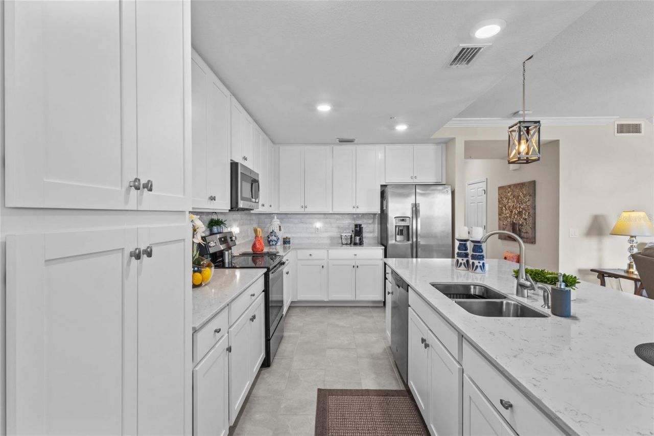 17626 Gawthrop Drive, Unit 202, Bradenton, FL 34211 Photo