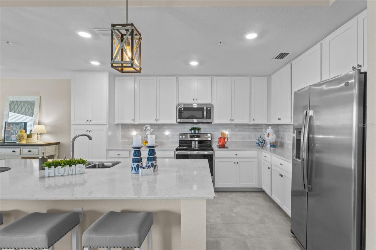 17626 Gawthrop Drive, Unit 202, Bradenton, FL 34211 Photo