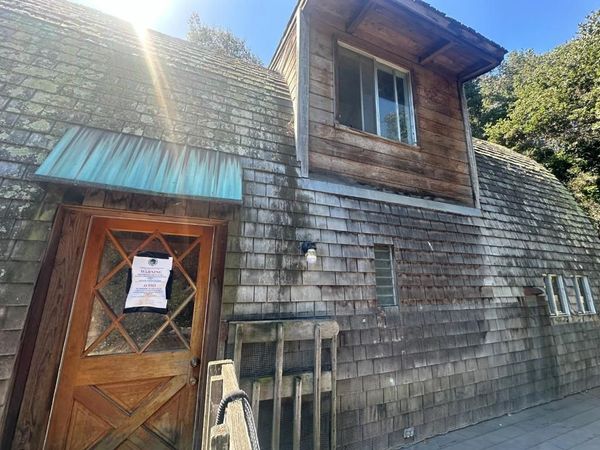 21 A El Cuenco, Carmel Valley, CA 93924