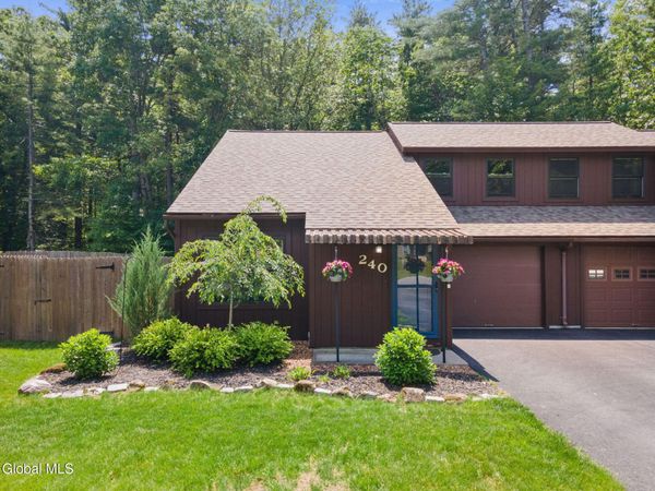 240 Thimbleberry Road, Malta, NY 12020