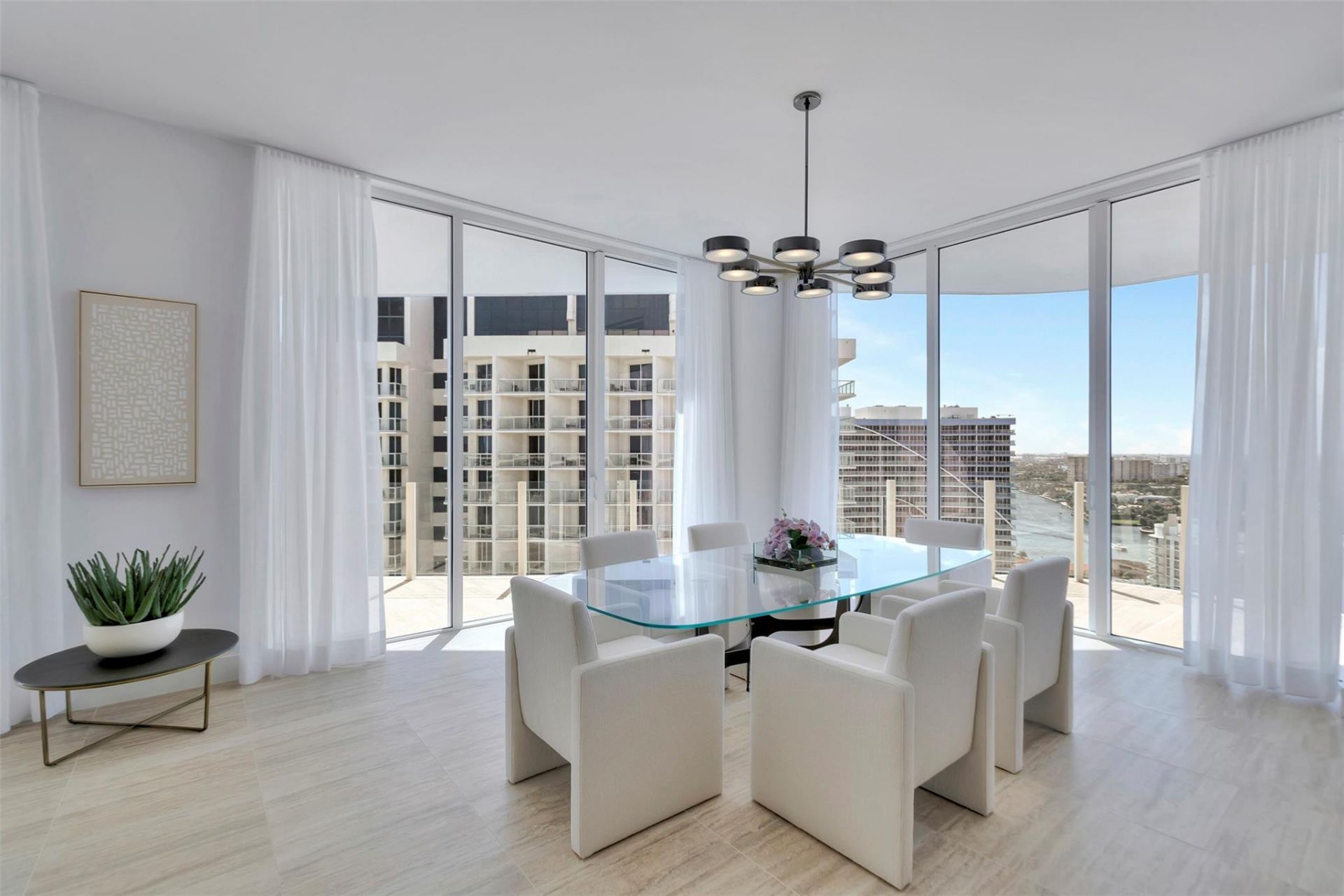 525 N Fort Lauderdale Beach Boulevard, Unit 1903, Fort Lauderdale, FL 33304 Photo