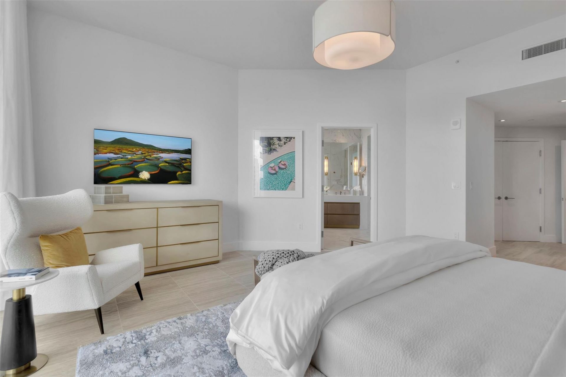 525 N Fort Lauderdale Beach Boulevard, Unit 1903, Fort Lauderdale, FL 33304 Photo