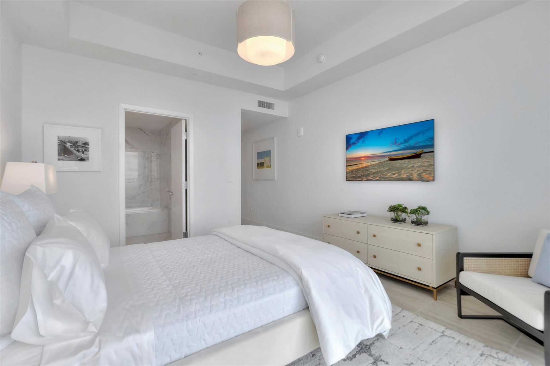 525 N Fort Lauderdale Beach Boulevard, Unit 1903, Fort Lauderdale, FL 33304 Photo