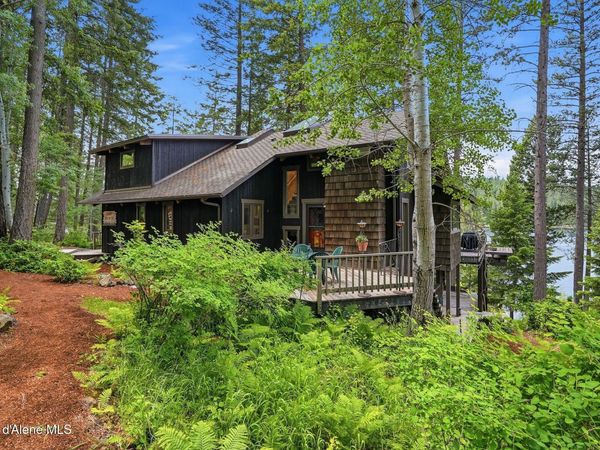 3337 S Lands End Rd, Coeur d'Alene, ID 83814