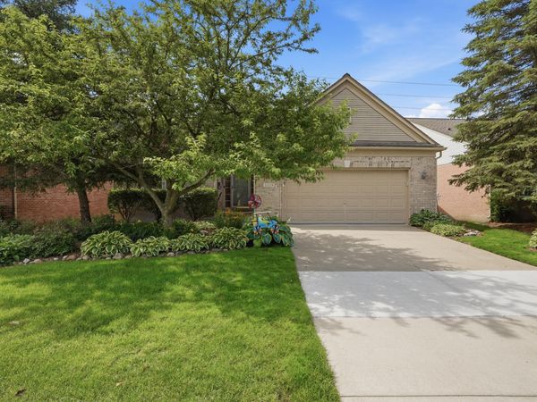 51329 Northview, Plymouth, MI 48170