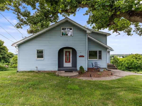 69680 Sunset Heights , Bridgeport, OH 43912