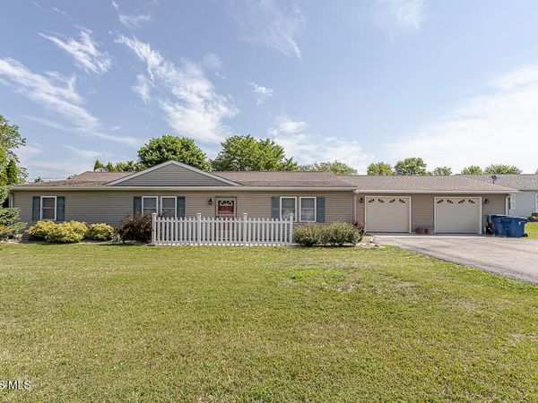 23275 Ohio 51, Genoa, OH 43430