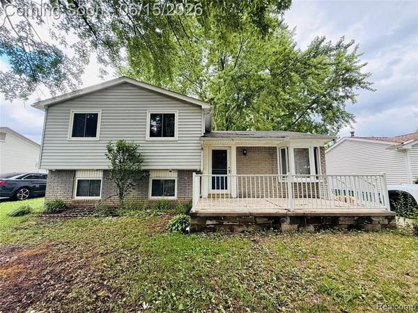 1501 Barchester Street, Westland, MI 48186