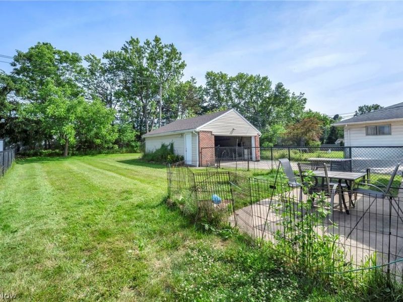 6174 Westerham Road, Mayfield Heights, OH 44124 Photo 43
