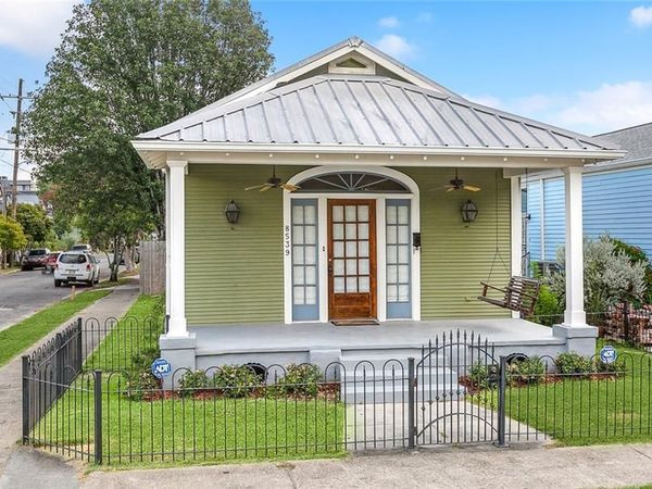 8539 FRERET Street , New Orleans, LA 70118