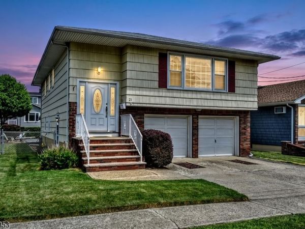 23 Harrison Ave, Saddle Brook, NJ 07663