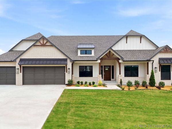 1831 E 44th Street , Sand Springs, OK 74063