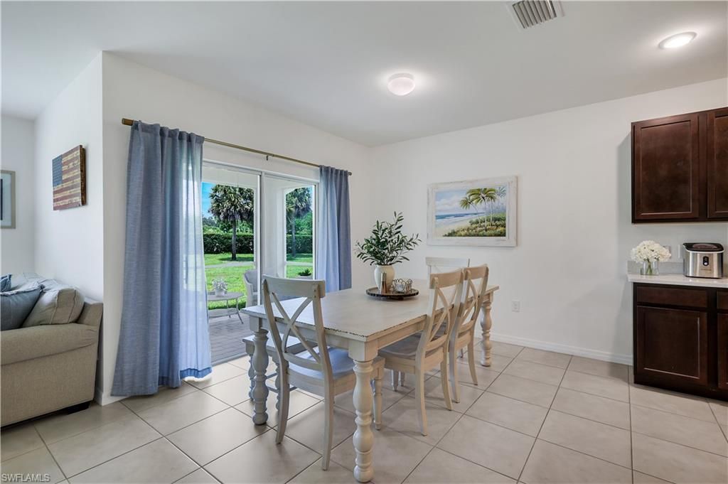 2816 Zaragoza Ct, Cape Coral, FL 33909 Photo