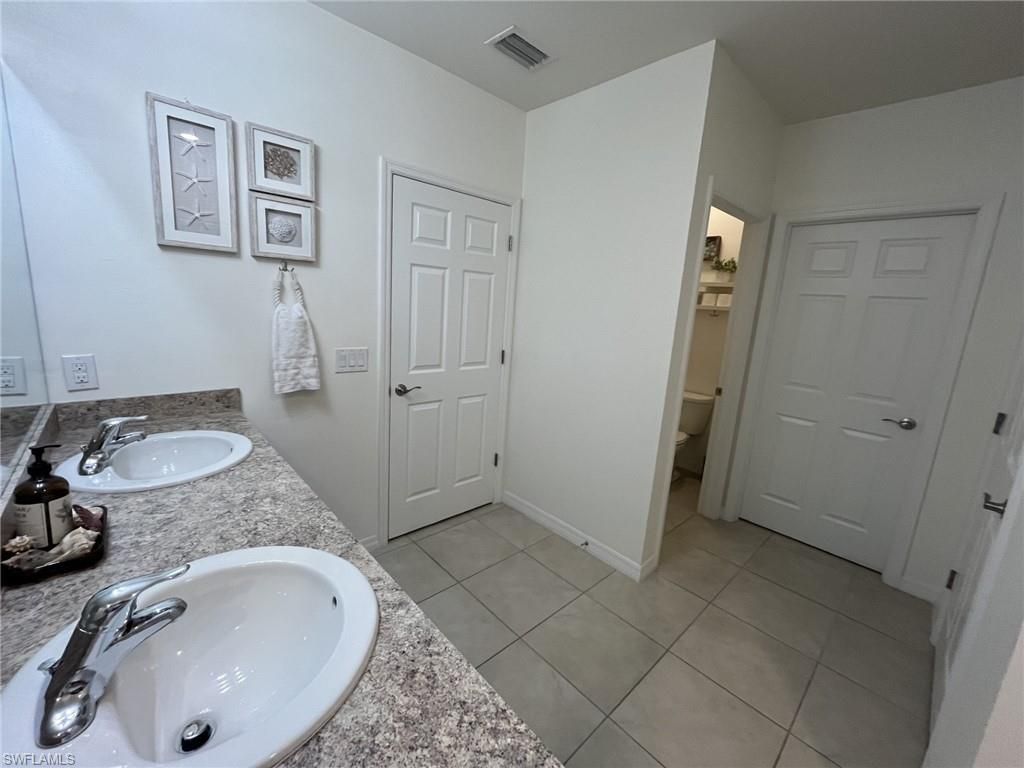 2816 Zaragoza Ct, Cape Coral, FL 33909 Photo