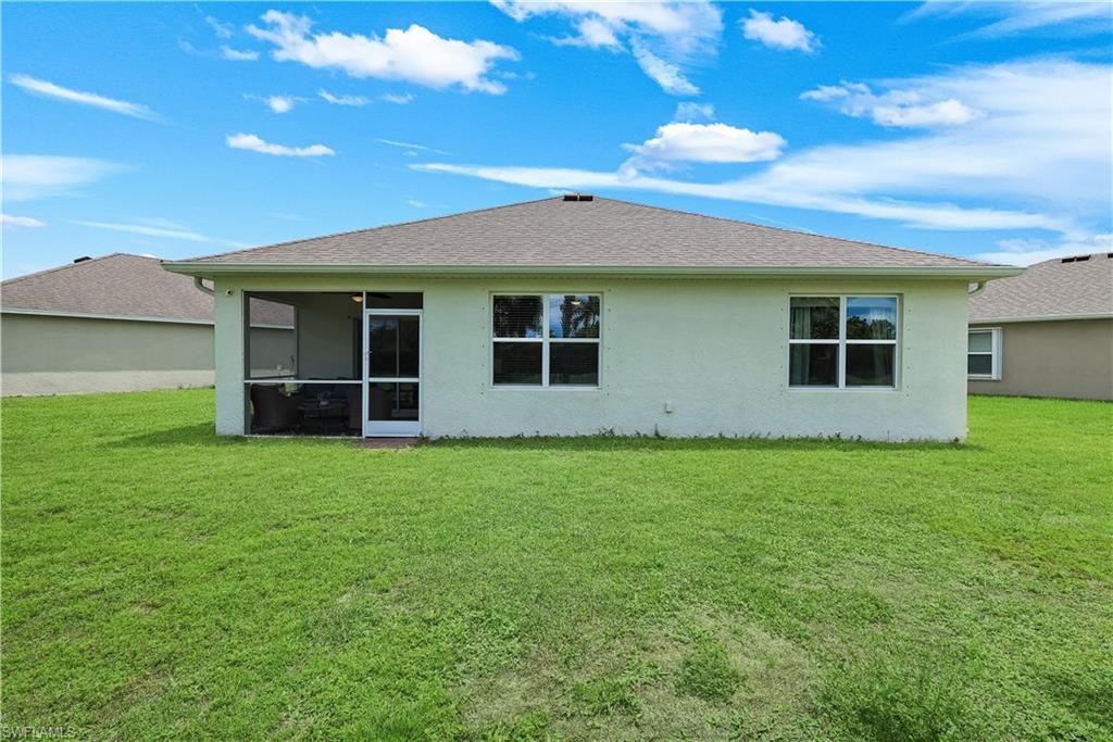 2816 Zaragoza Ct, Cape Coral, FL 33909 Photo