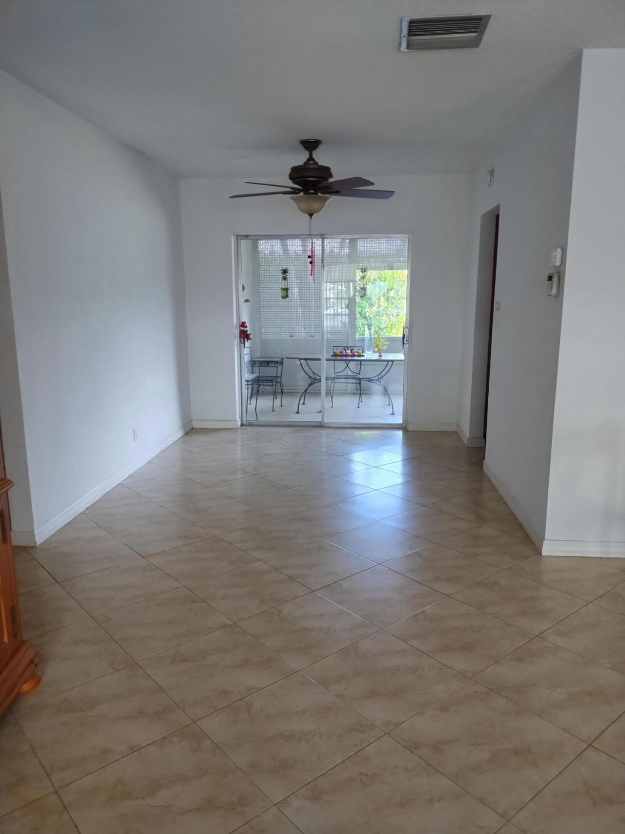 6810 NW 75th Street, Tamarac, FL 33321 Photo
