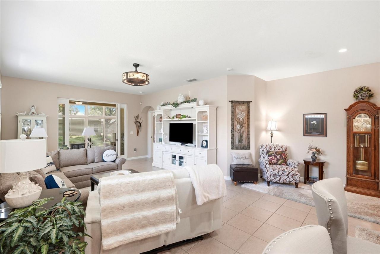 5313 Fantasy Way , Leesburg, FL 34748 Photo