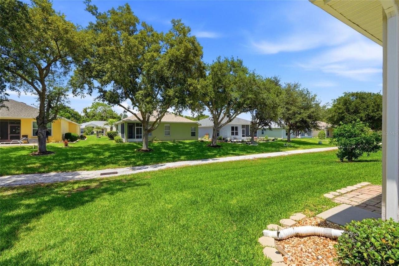 5313 Fantasy Way , Leesburg, FL 34748 Photo