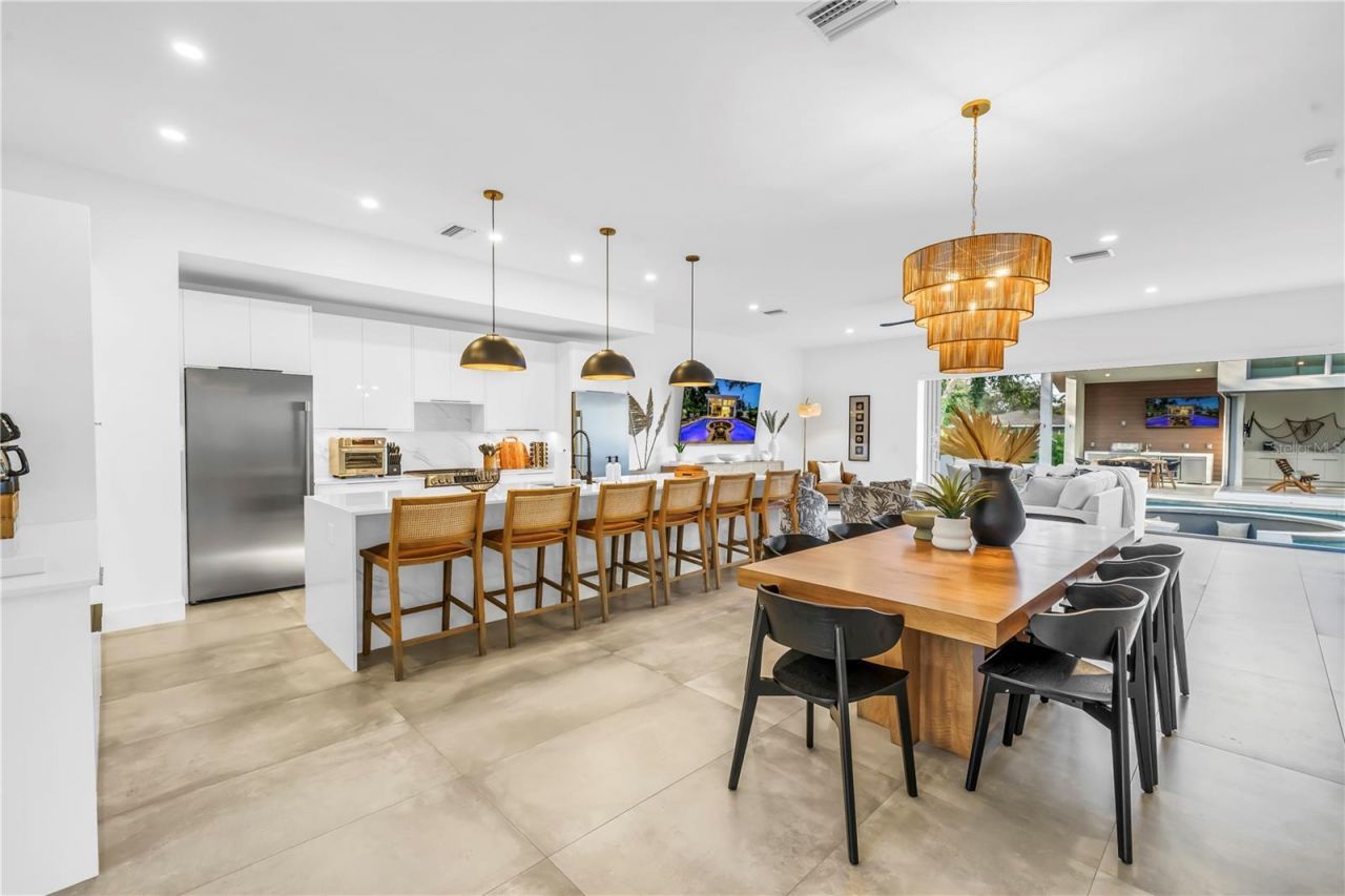 2258 Arlington Street, Sarasota, FL 34239 Photo