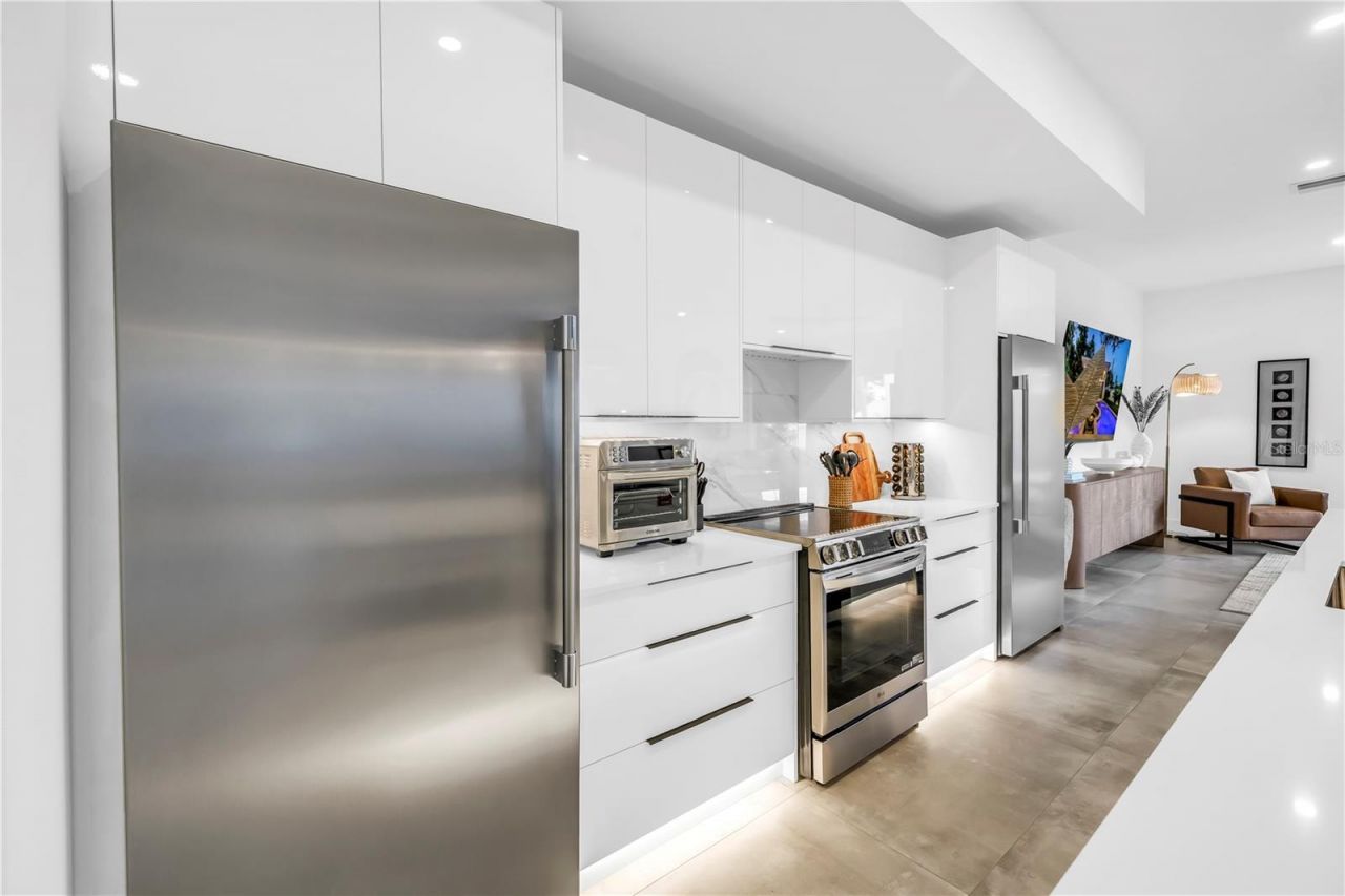 2258 Arlington Street, Sarasota, FL 34239 Photo