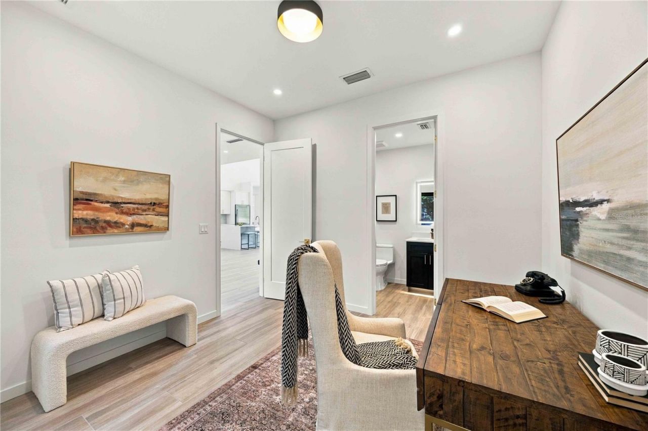 2258 Arlington Street, Sarasota, FL 34239 Photo