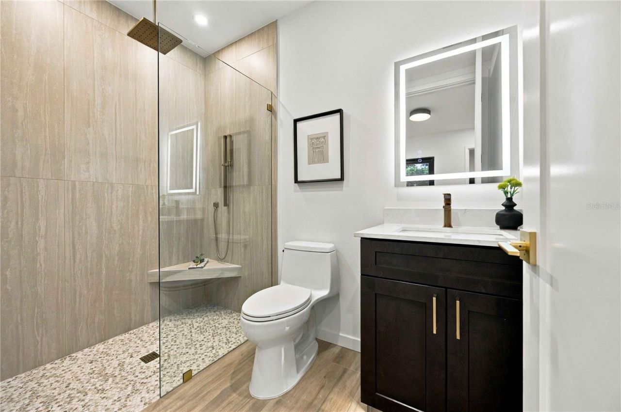 2258 Arlington Street, Sarasota, FL 34239 Photo