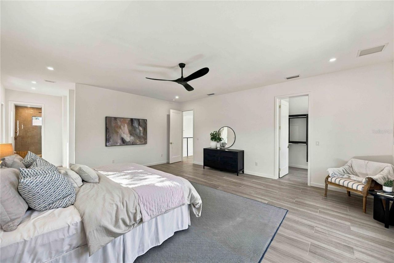 2258 Arlington Street, Sarasota, FL 34239 Photo