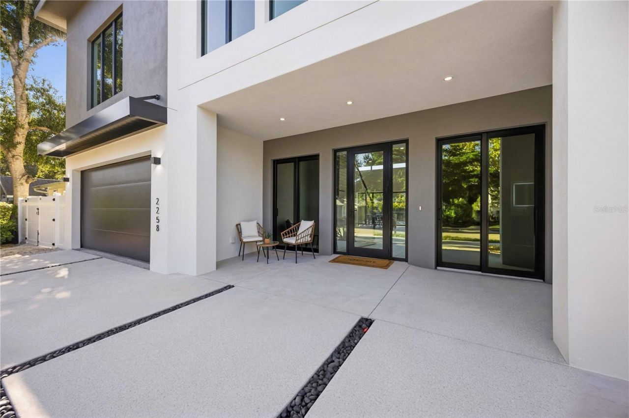 2258 Arlington Street, Sarasota, FL 34239 Photo