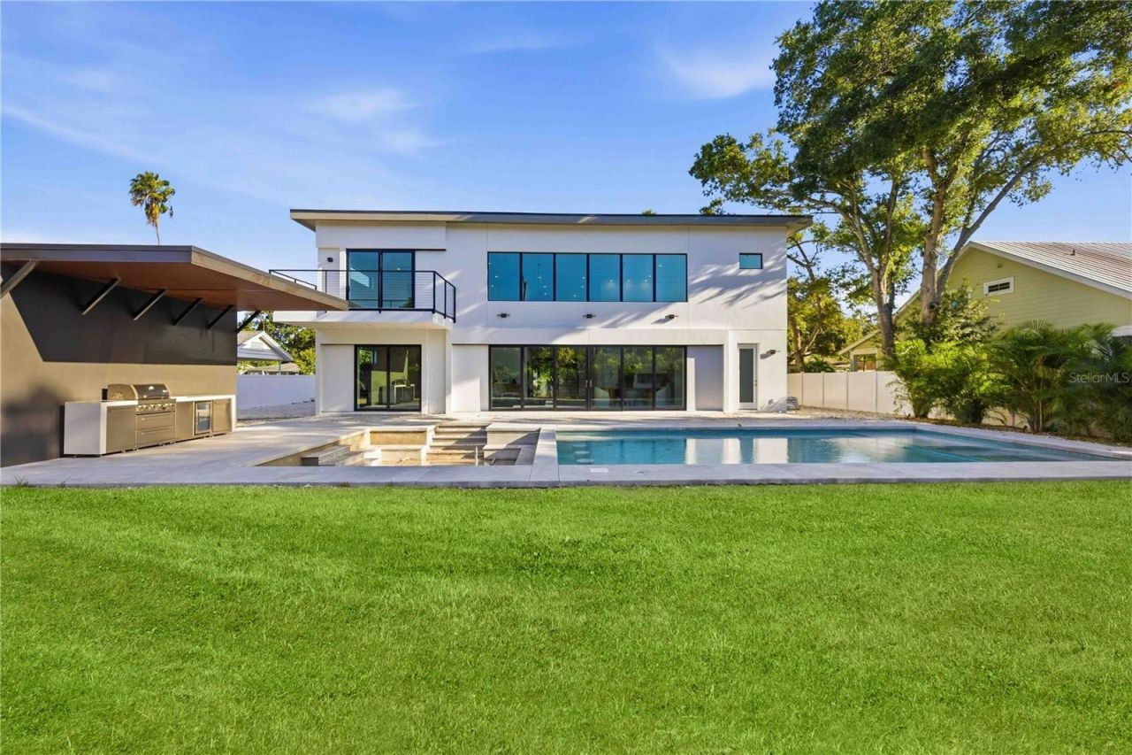 2258 Arlington Street, Sarasota, FL 34239 Photo