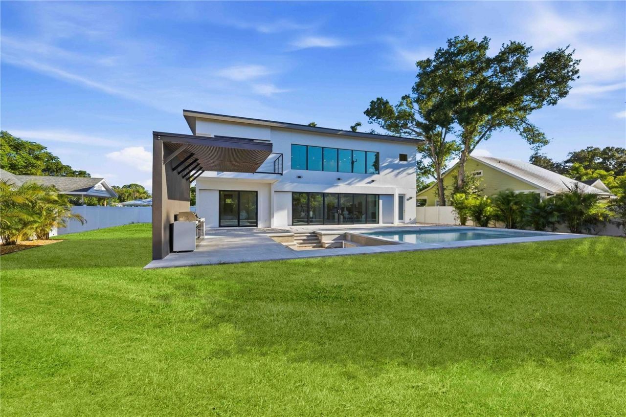 2258 Arlington Street, Sarasota, FL 34239 Photo