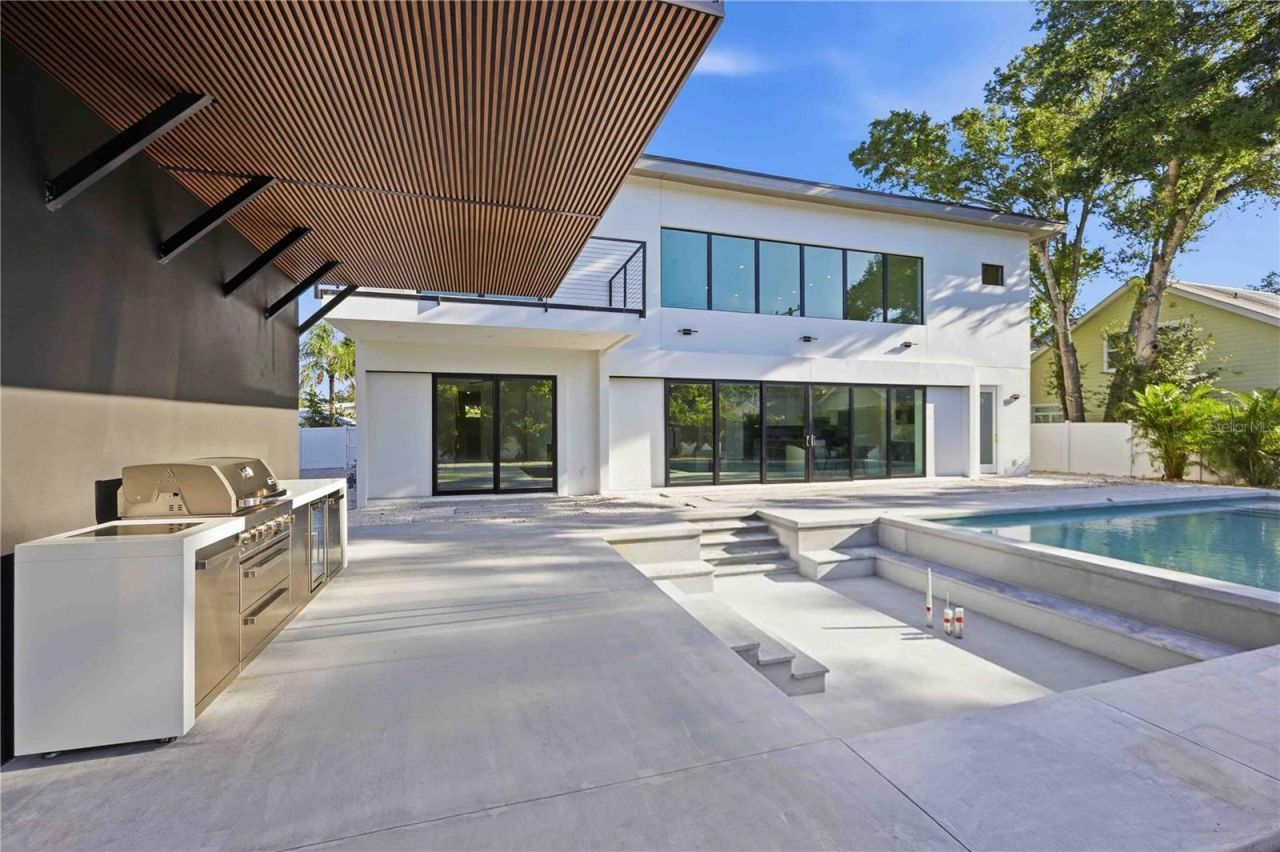 2258 Arlington Street, Sarasota, FL 34239 Photo