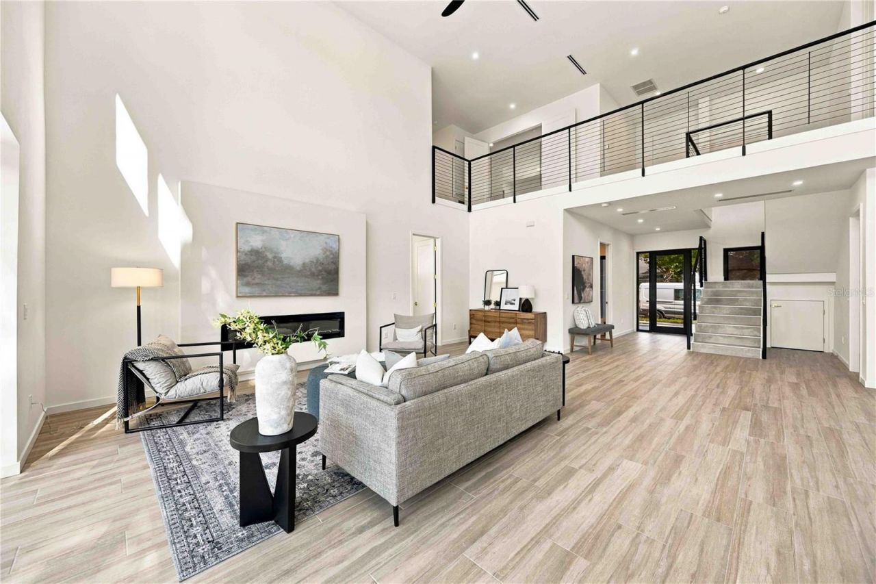 2258 Arlington Street, Sarasota, FL 34239 Photo