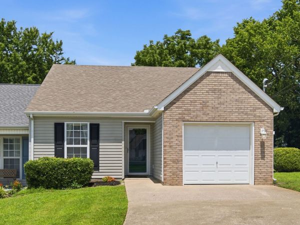 415 Keswick Ct, Smyrna, TN 37167