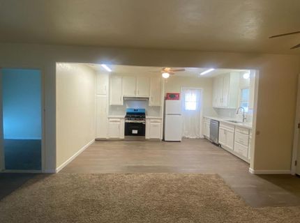 1401 El Sereno Dr, Bakersfield, CA 93304 Photo