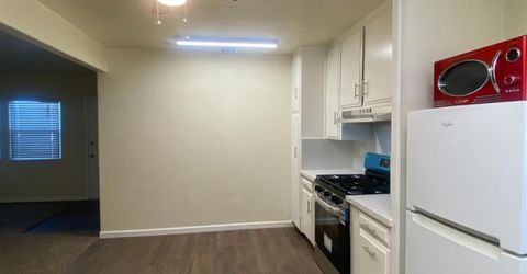1401 El Sereno Dr, Bakersfield, CA 93304 Photo