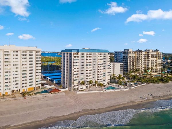 1750 BENJAMIN FRANKLIN DRIVE , Unit 1D, SARASOTA, FL 34236