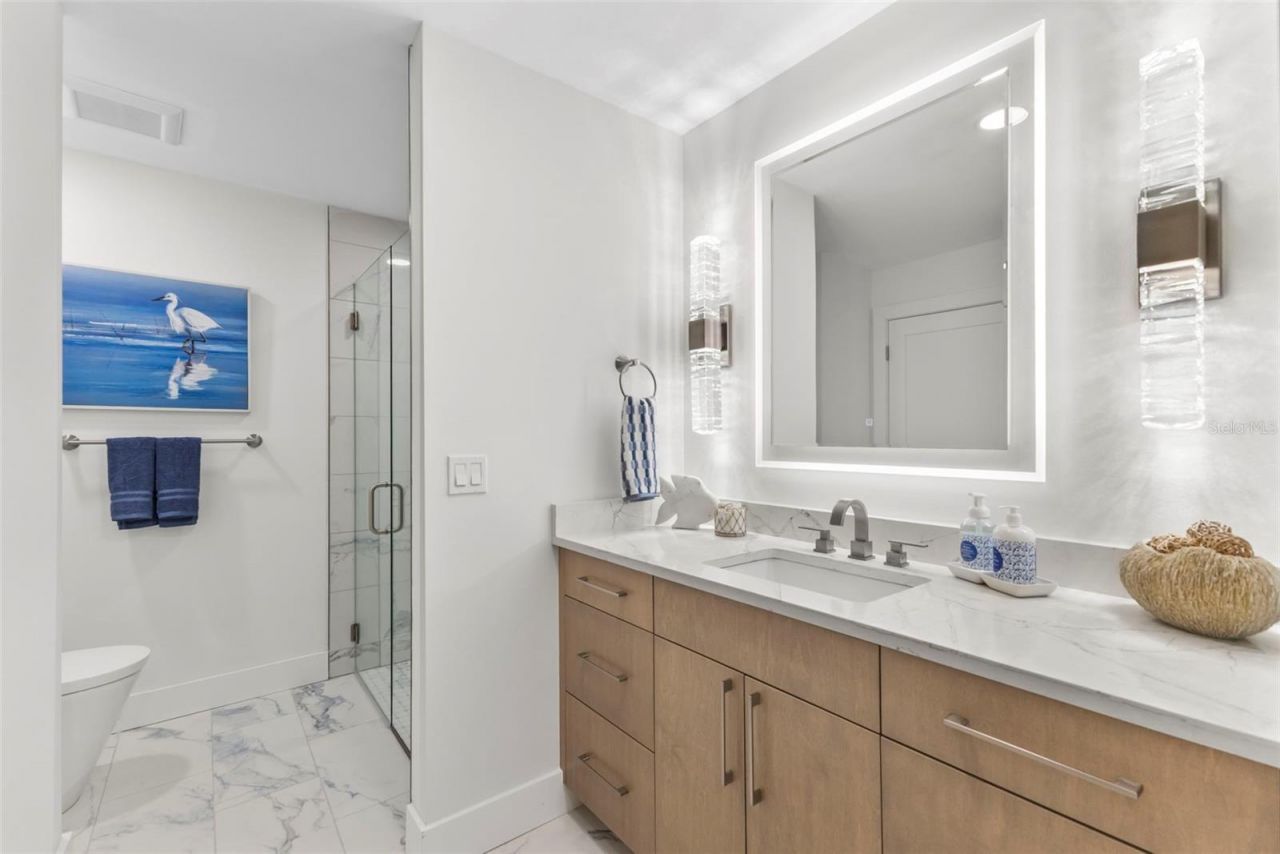 1750 Benjamin Franklin Drive , Unit 1D, Sarasota, FL 34236 Photo