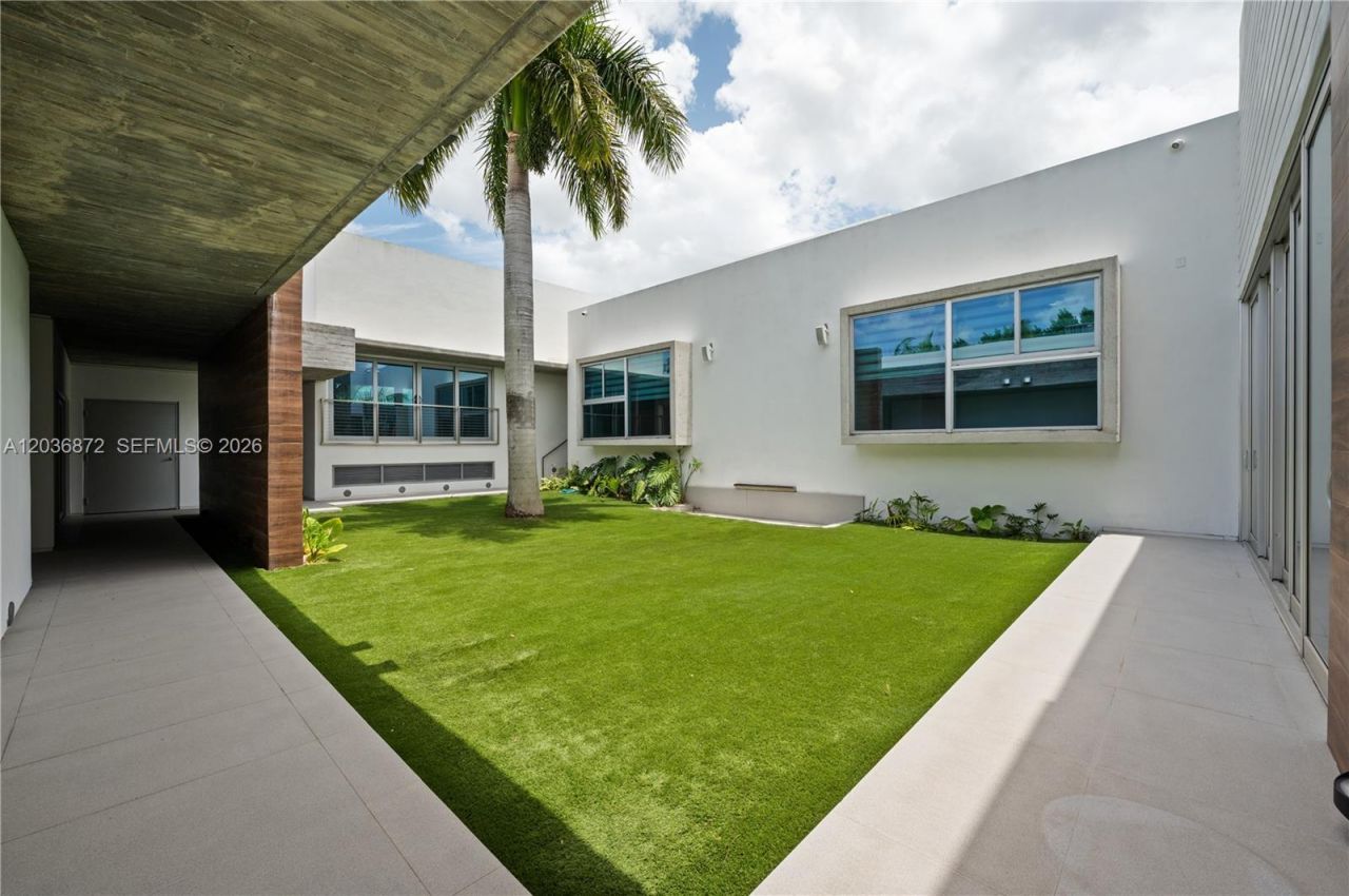2360 SW 139th Ave , Miami, FL 33175 Photo