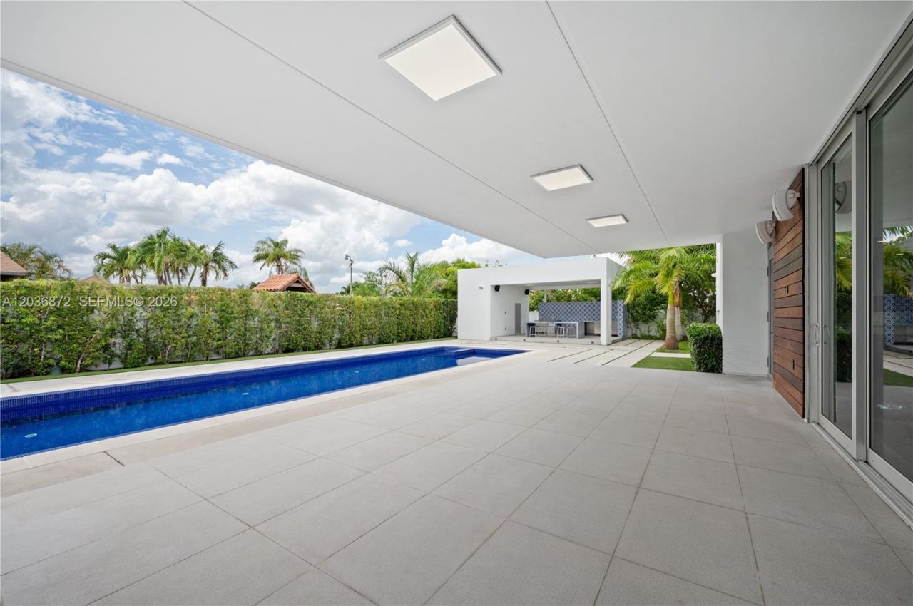 2360 SW 139th Ave , Miami, FL 33175 Photo