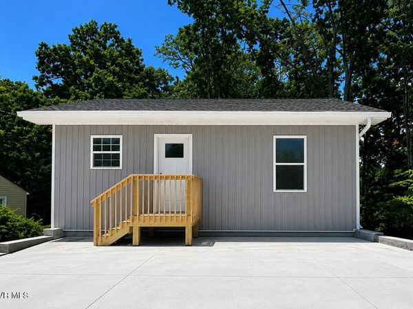 2984 Ashley Street, Kingsport, TN 37664