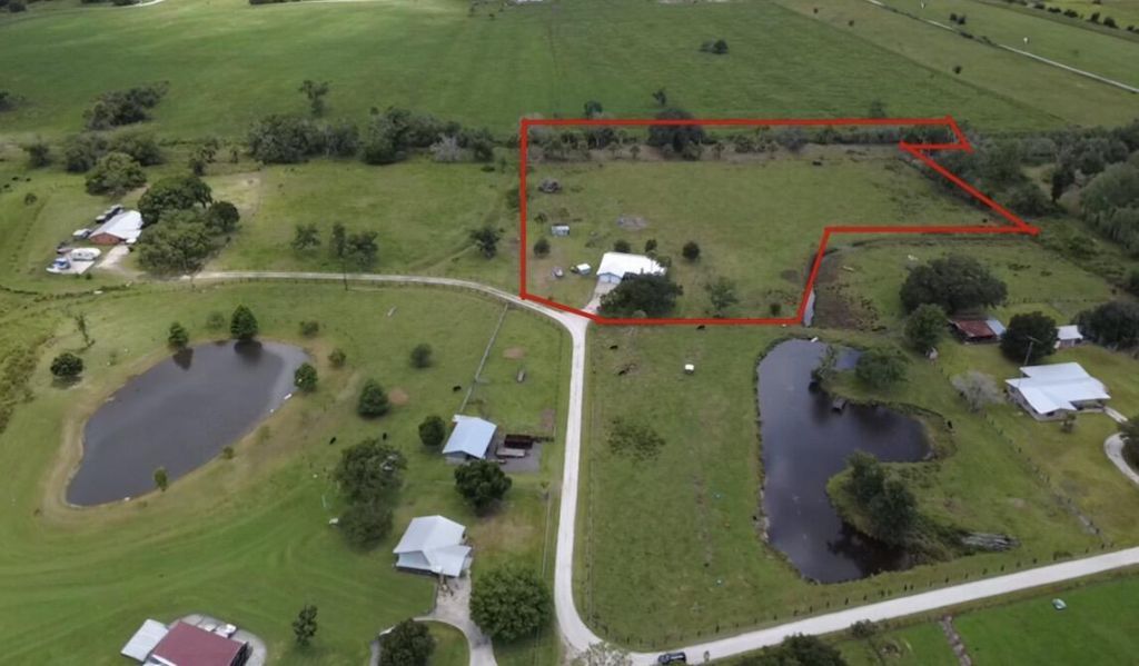 860 NW 141st Street, Okeechobee, FL 34972 Photo