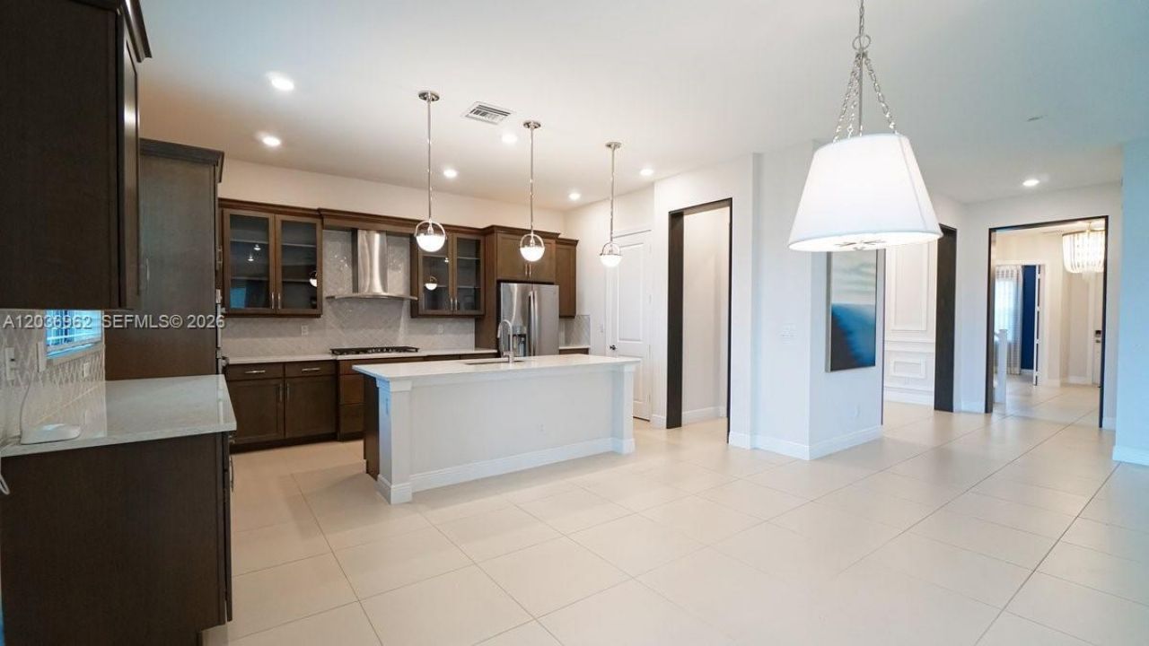 8725 Parkland Bay Dr , Parkland, FL 33076 Photo