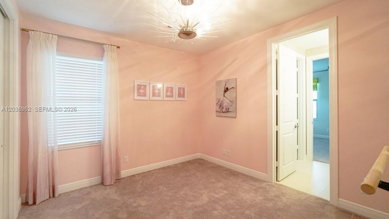 8725 Parkland Bay Dr , Parkland, FL 33076 Photo