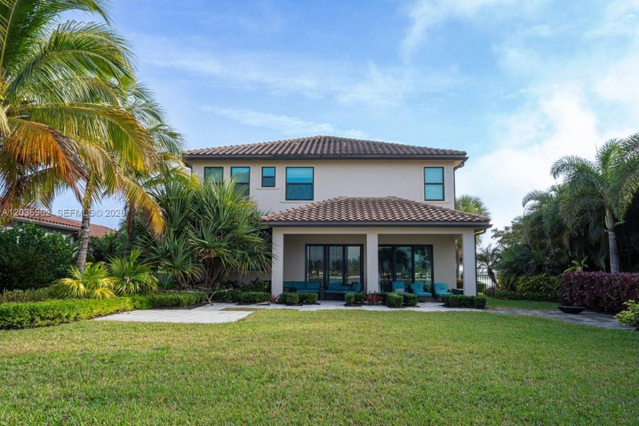 8725 Parkland Bay Dr , Parkland, FL 33076 Photo