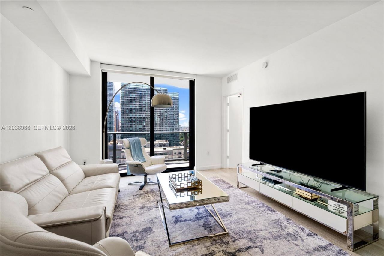 55 SW 9th St , Unit 1904, Miami, FL 33130 Photo