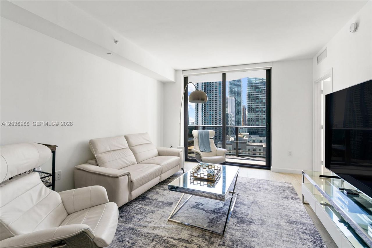 55 SW 9th St , Unit 1904, Miami, FL 33130 Photo