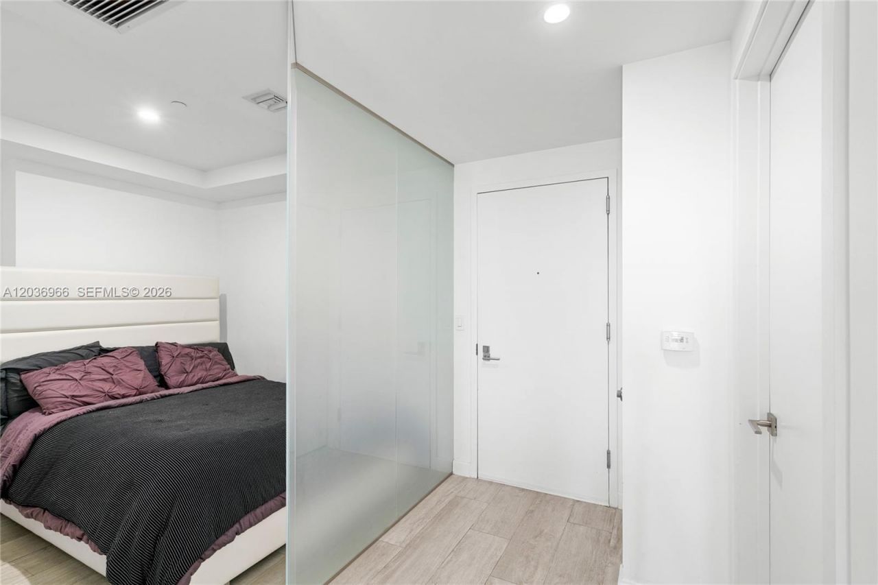 55 SW 9th St , Unit 1904, Miami, FL 33130 Photo