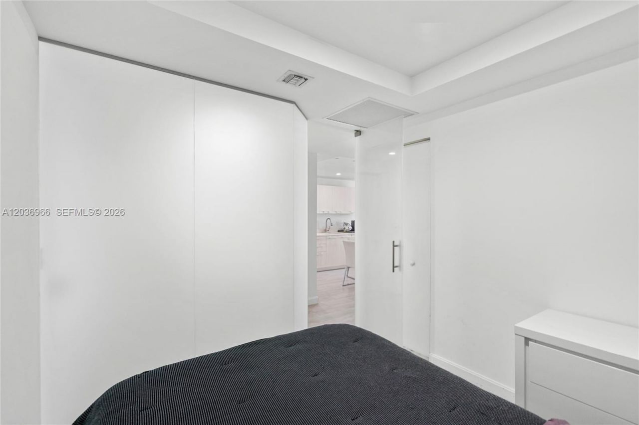 55 SW 9th St , Unit 1904, Miami, FL 33130 Photo