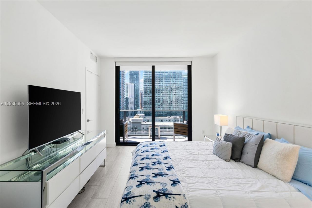 55 SW 9th St , Unit 1904, Miami, FL 33130 Photo