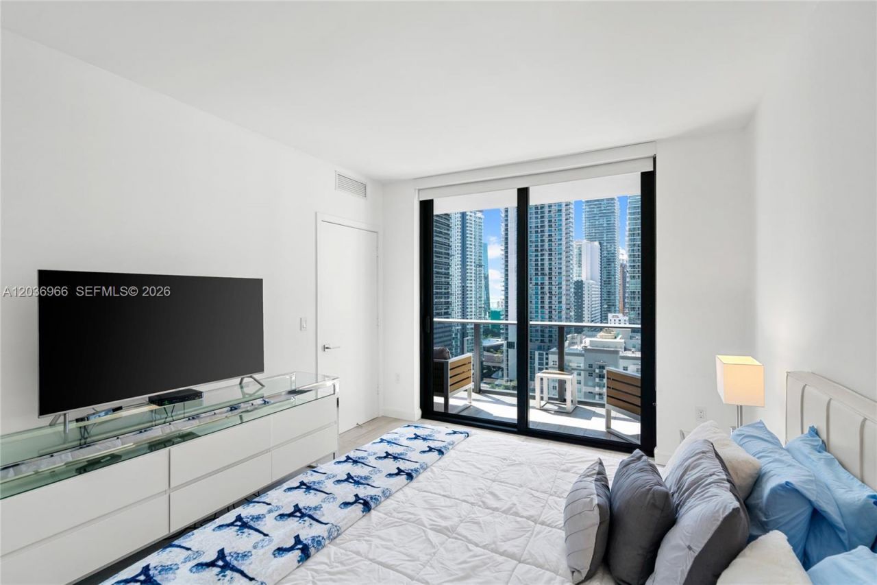 55 SW 9th St , Unit 1904, Miami, FL 33130 Photo